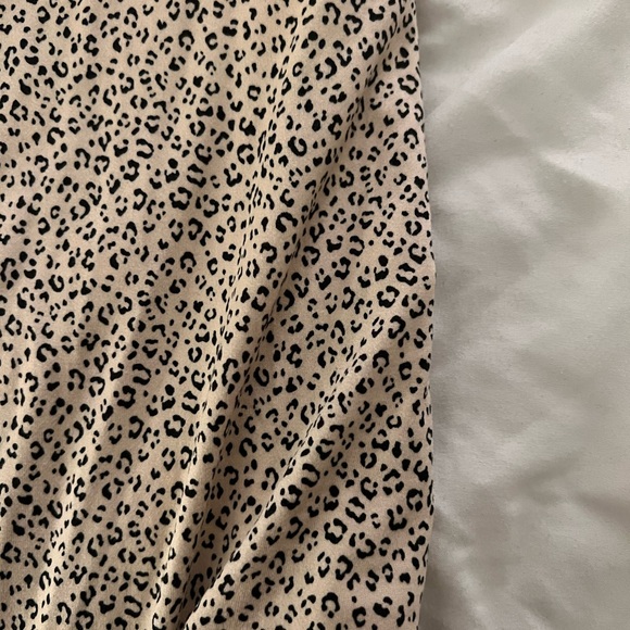 Leopard Bodysuit - Picture 3 of 4